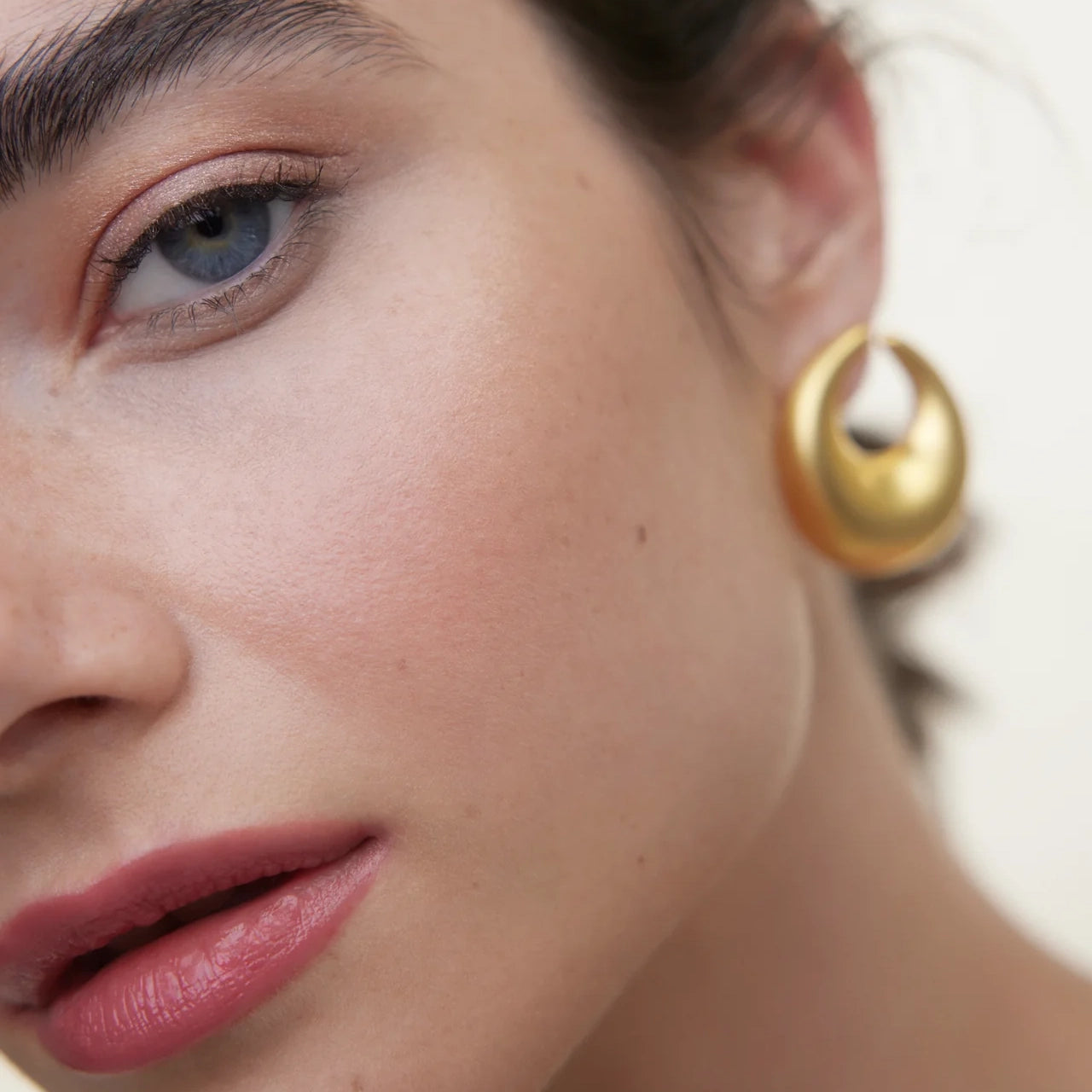 La Lumière Liquid Eyeshadow