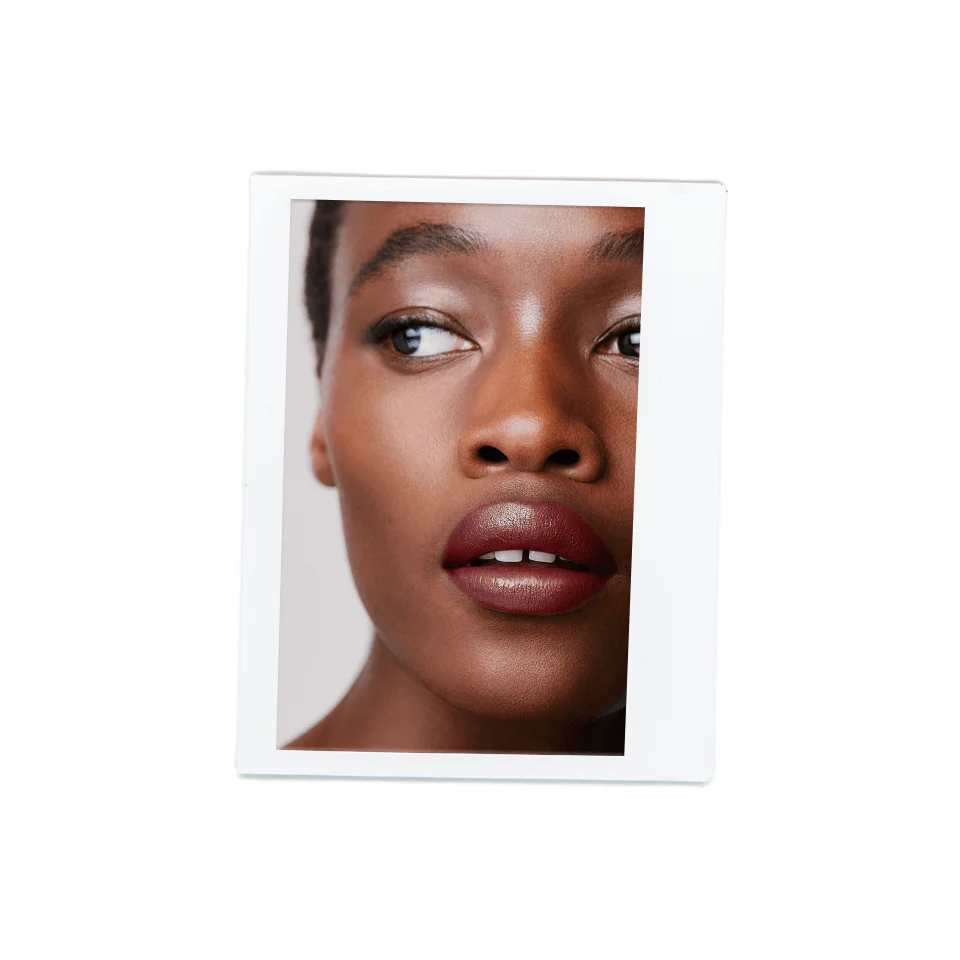 Posh Lipstick Moisturizing Colour