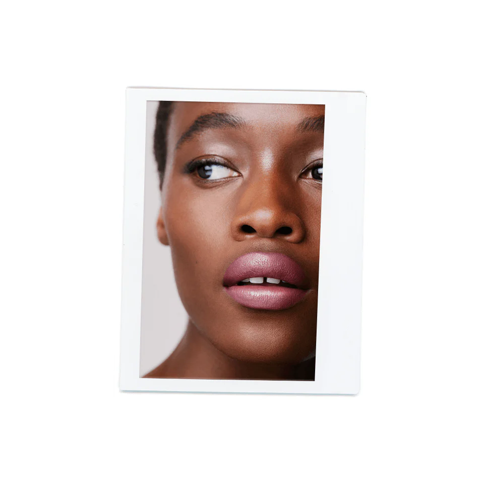 Posh Lipstick Moisturizing Colour