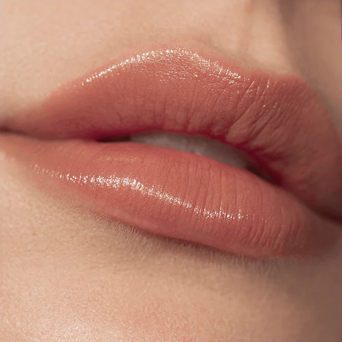 Posh Lipstick Moisturizing Colour