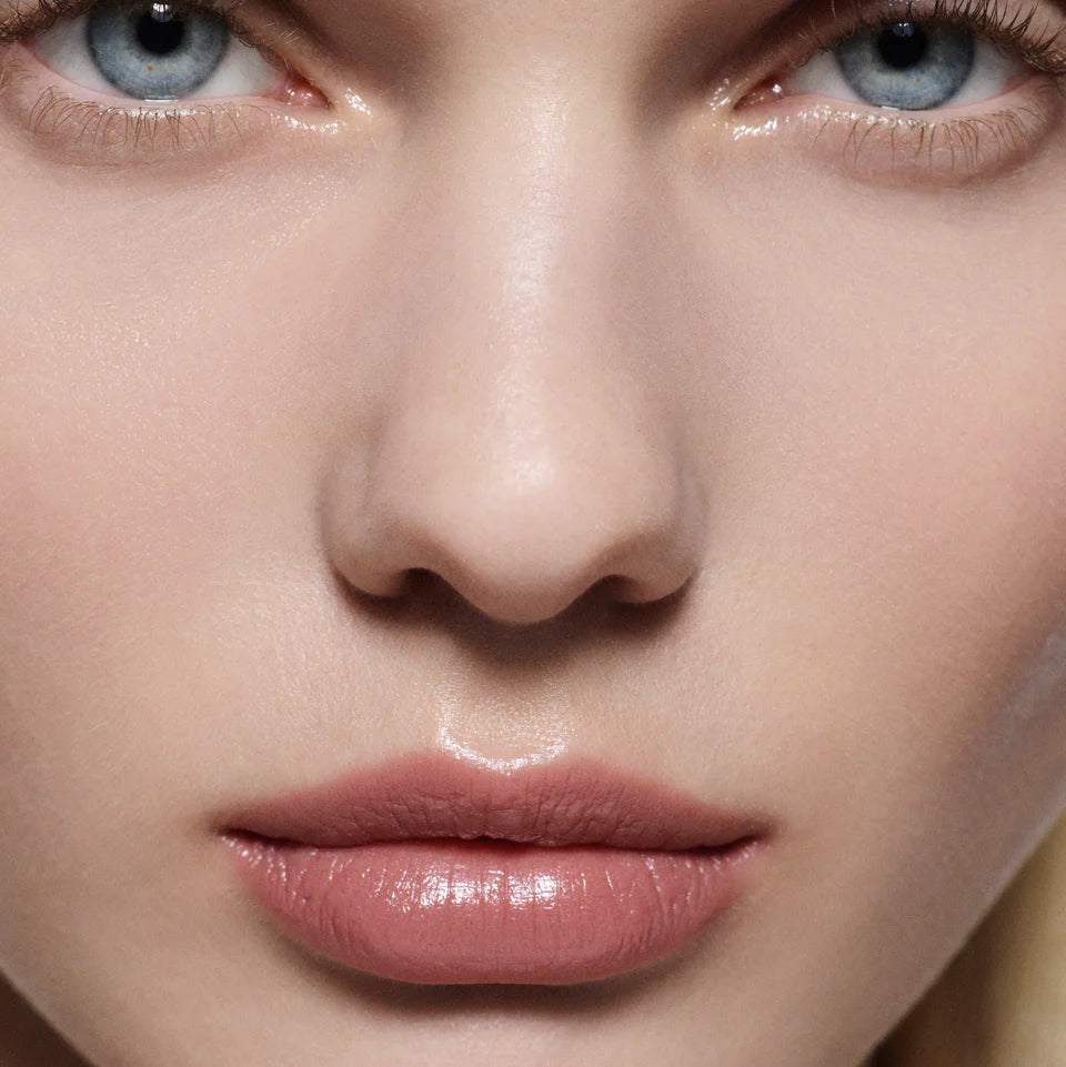 Posh Lipstick Moisturizing Colour