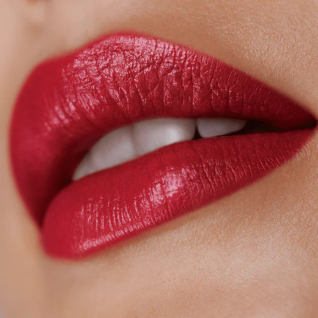Posh Lipstick Moisturizing Colour
