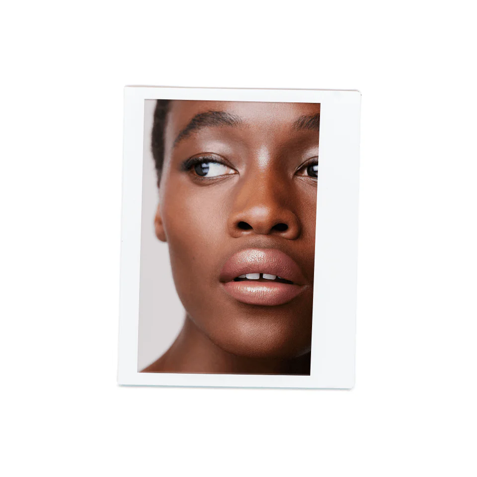 Posh Lipstick Moisturizing Colour