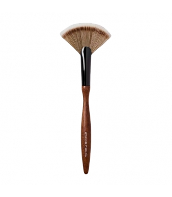 14. Fan Brush